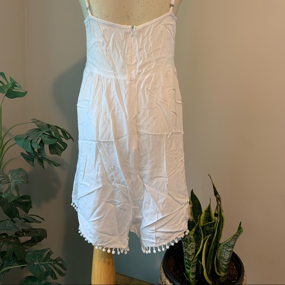 Boho White Romper with tassels - Picture 5 of 7